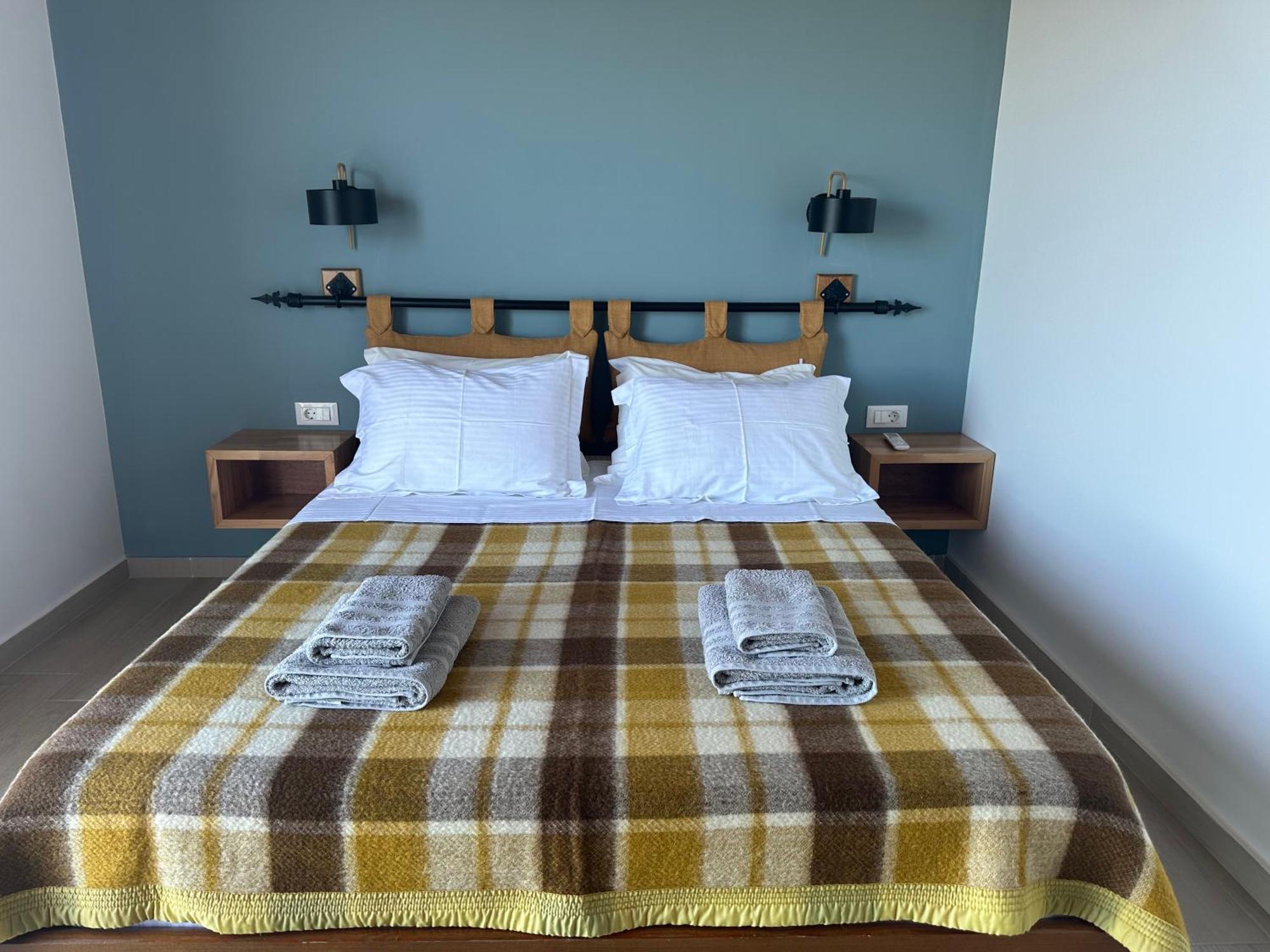 Elea Guesthouse Himara Kültér fotó