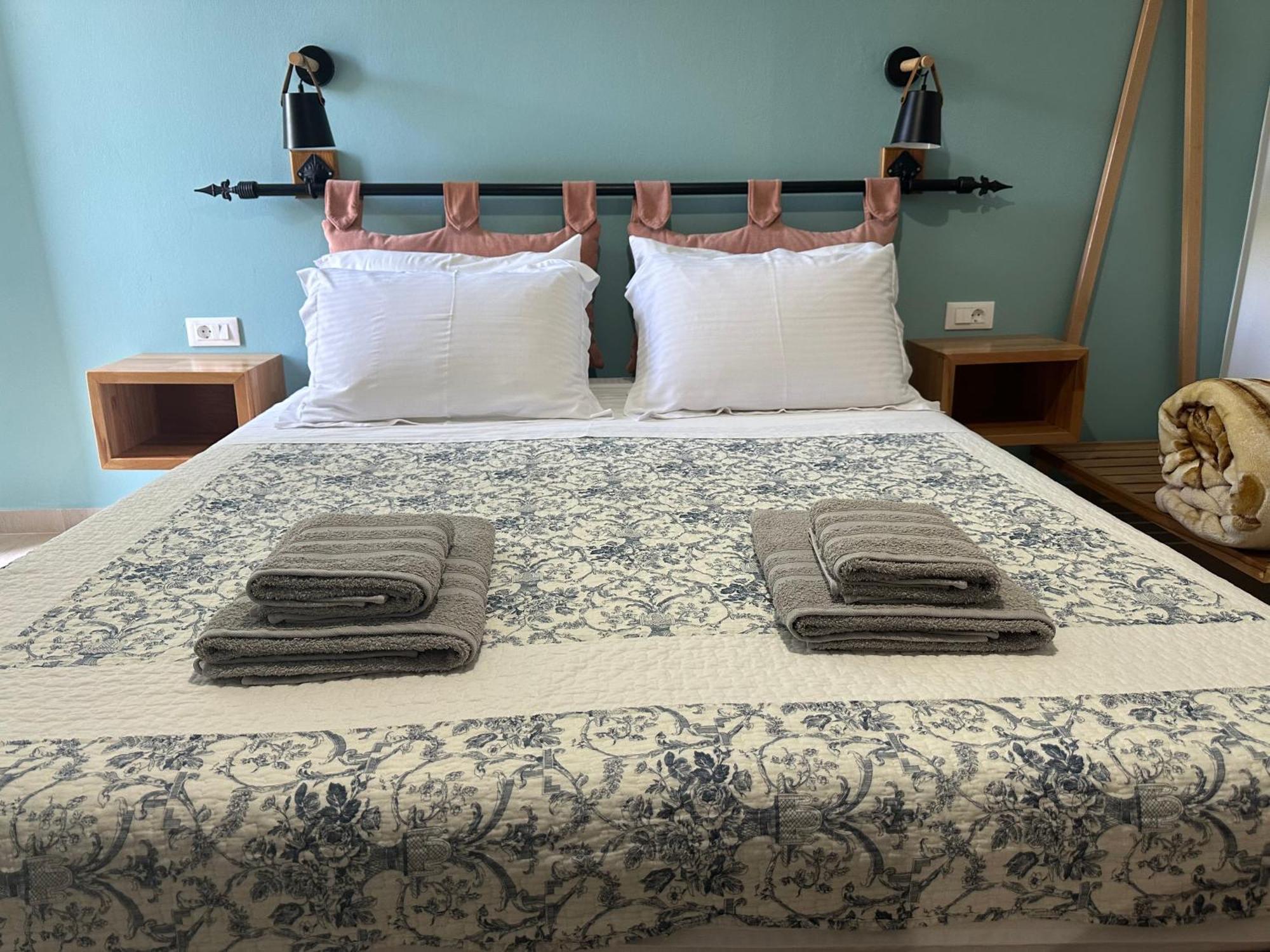 Elea Guesthouse Himara Kültér fotó